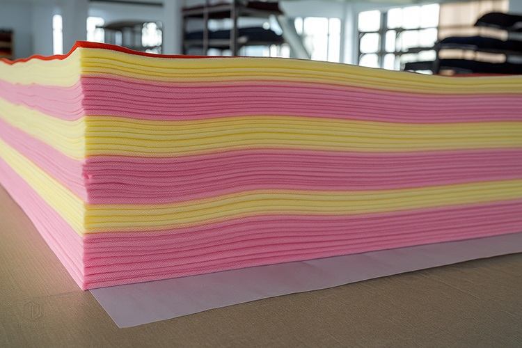 Fabric Spreader Machine